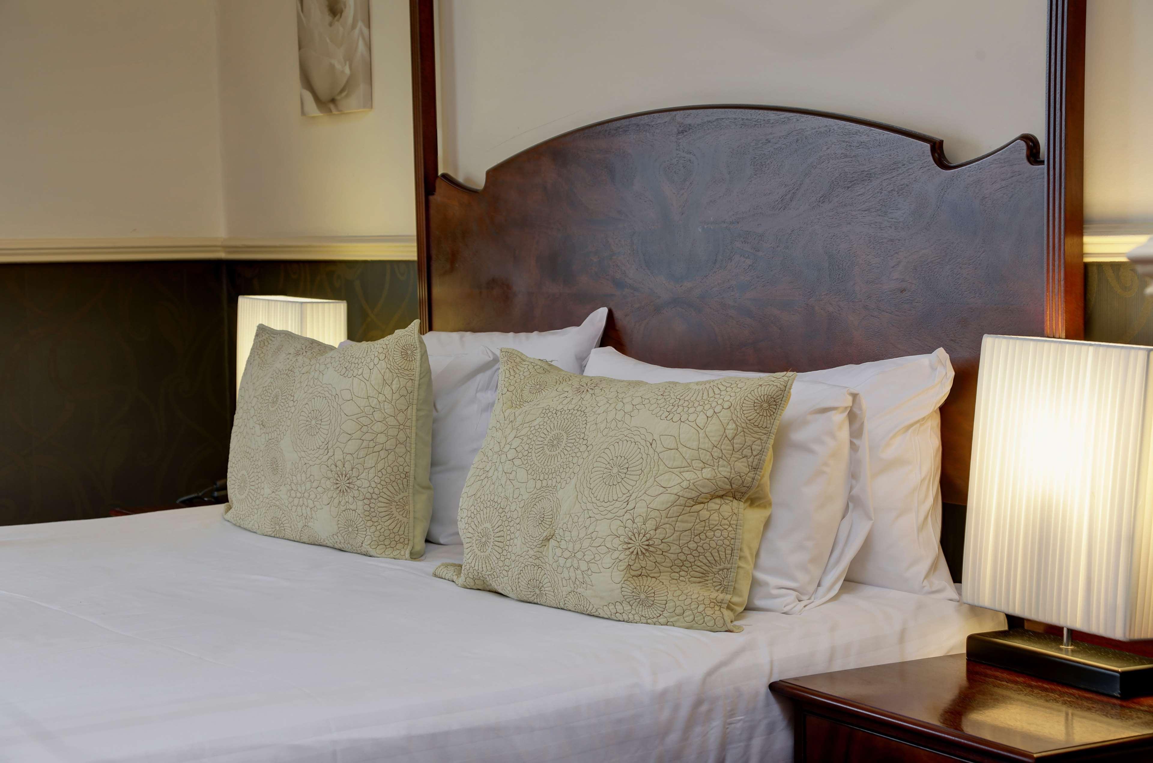 Best Western Plus Philadelphia Airport South - At Widener University Честер Экстерьер фото